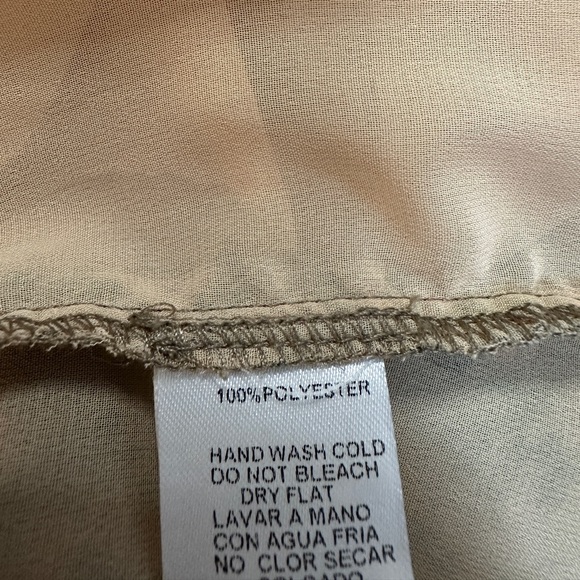 The rustic rack Floral Boho Sheer Long Sleeve Patchwork print tunic blouse - Picture 7 of 7